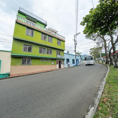 Ayenda Danilo Hotel Ibague Exterior photo